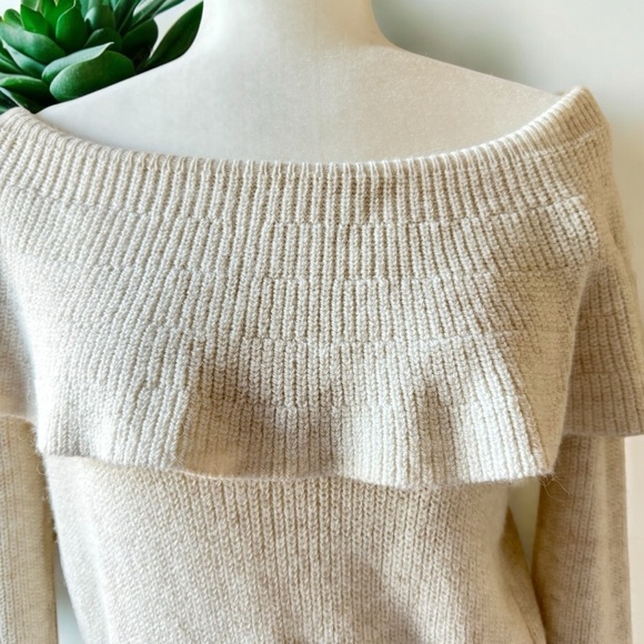 Off the shoulder Cream Sweater - Picture 3 of 6